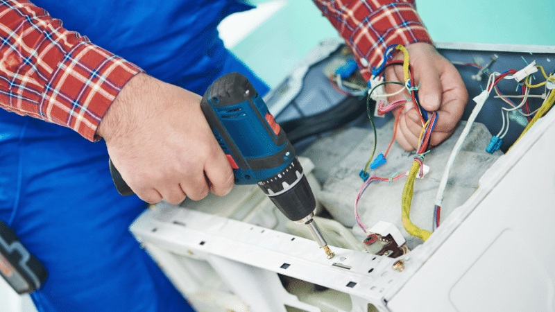 Selendi Samsung Samsung çamaşır makinesi kart tamiri – Su almama arızası orijinal parça ile giderildi. - Teknik servis örneği